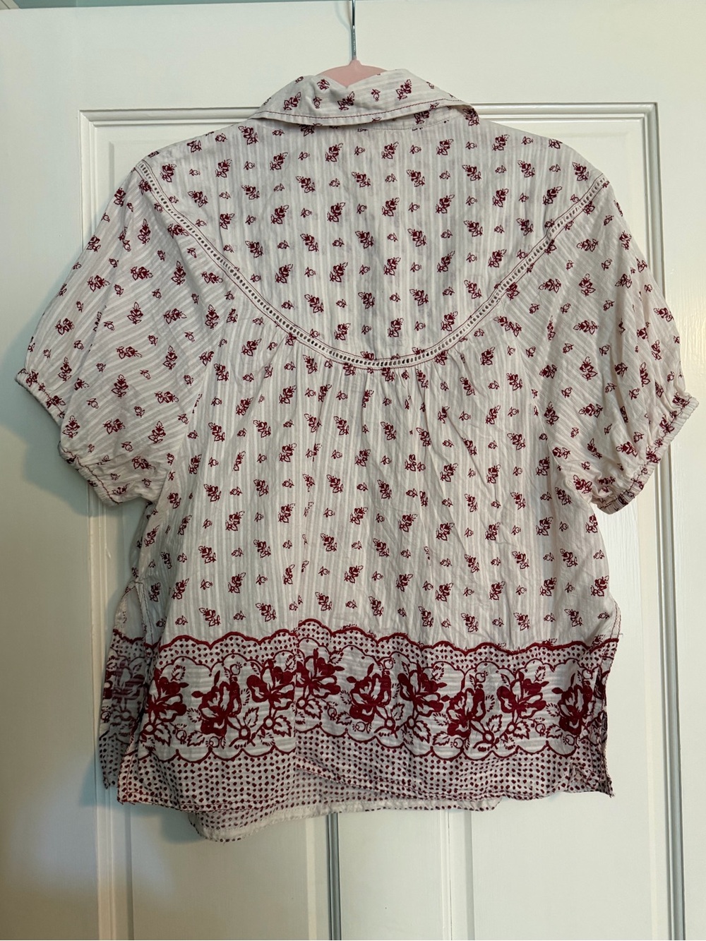 Anthropologie Cream and Red Short-Sleeve Paisley Floral Bandana Button-Up Top - Picture 8 of 8